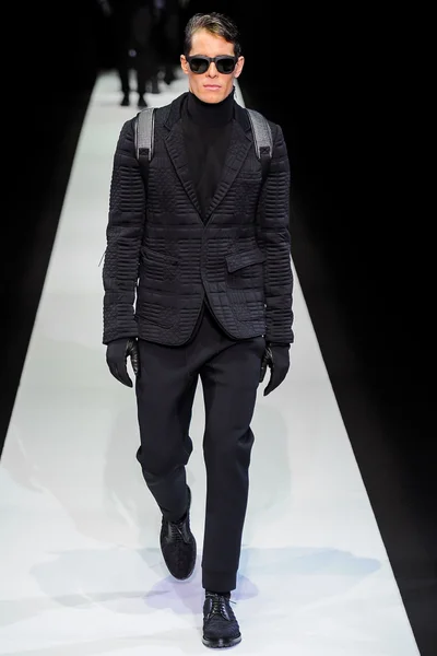 Look 38